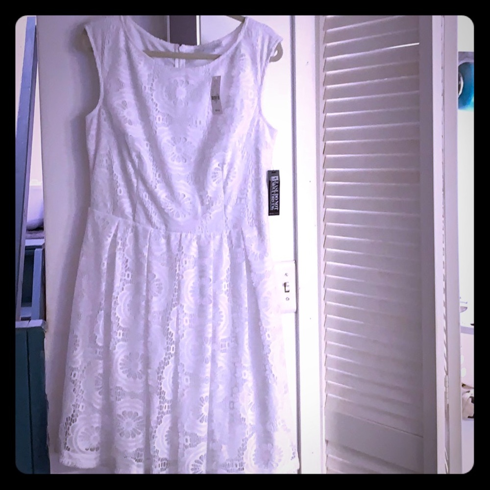 NY & Co. White lace dress